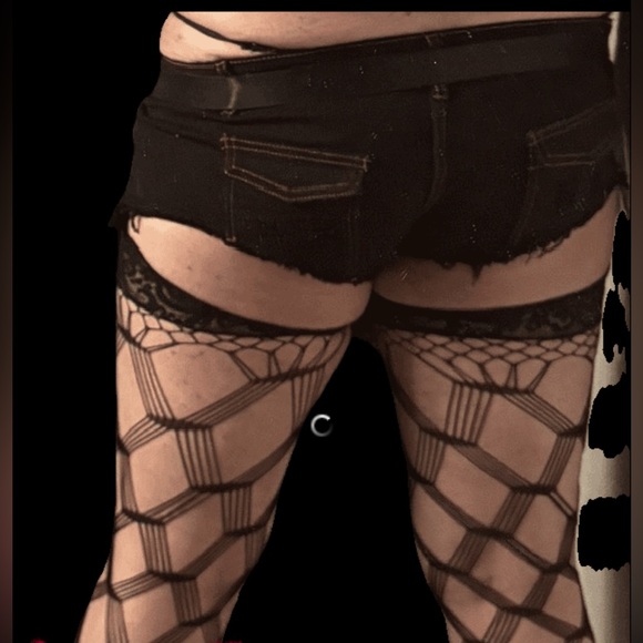 Hello fellow crazy Poshers - Picture 2 of 11